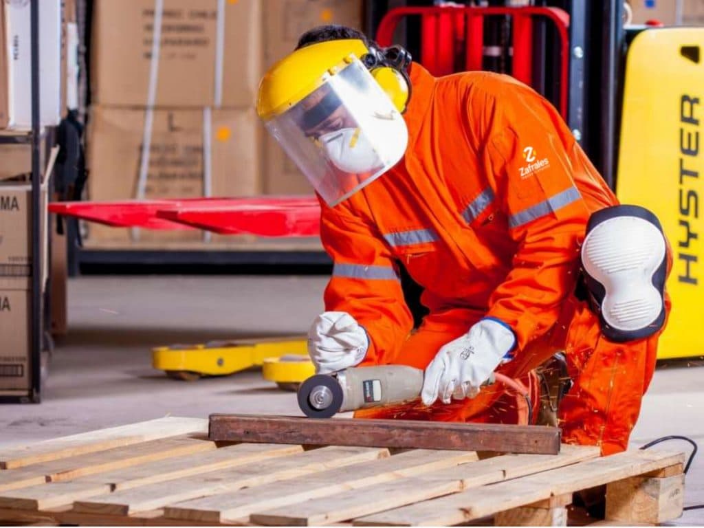 Personal multirubro en acción